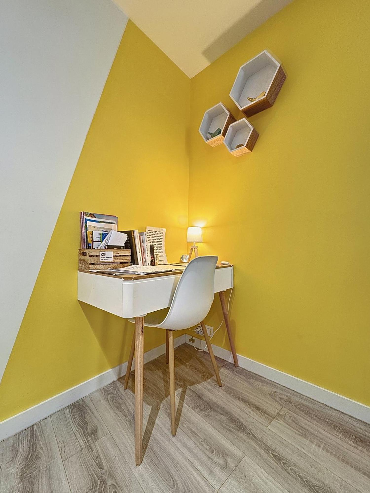 Confort, Wifi Et Garage Millau Bagian luar foto